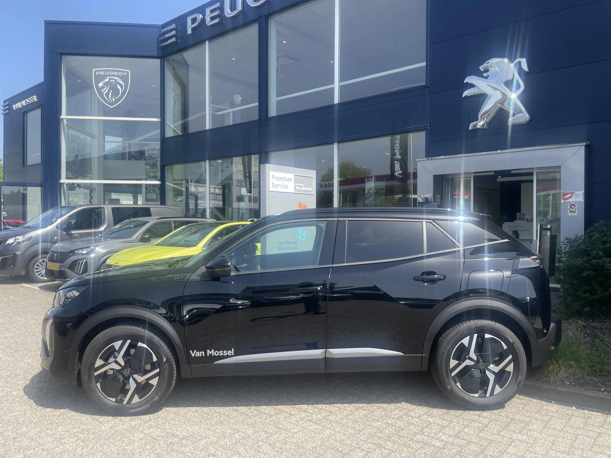 Peugeot-2008-image-3