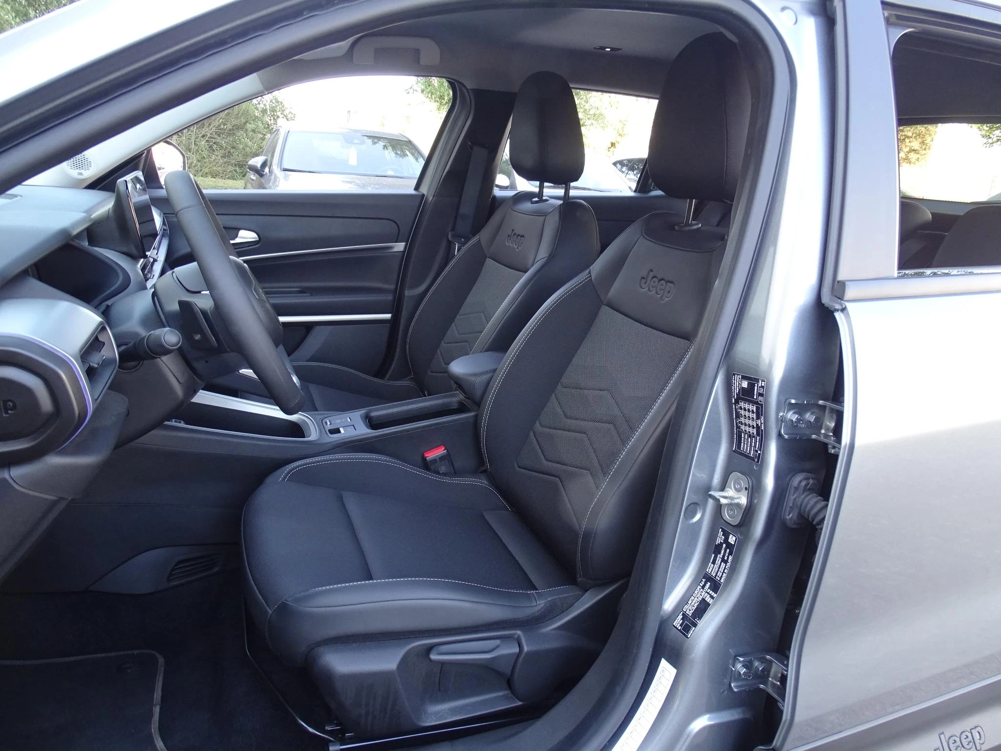 Jeep-Avenger-image-11