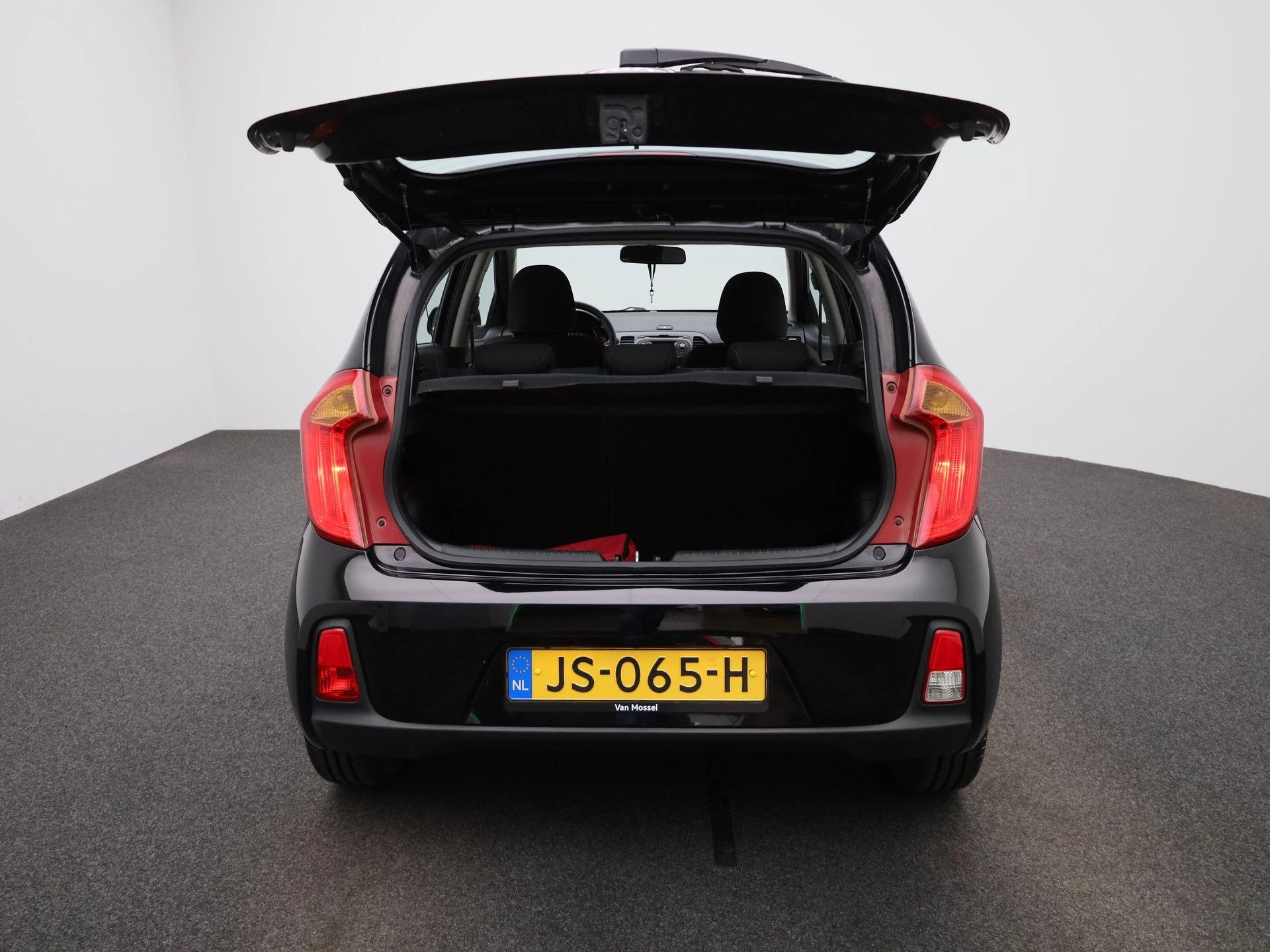 Kia-Picanto-image-10