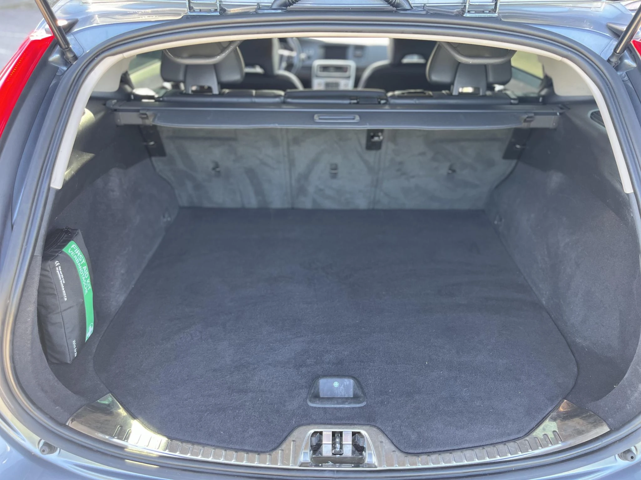 Volvo-V60-image-19