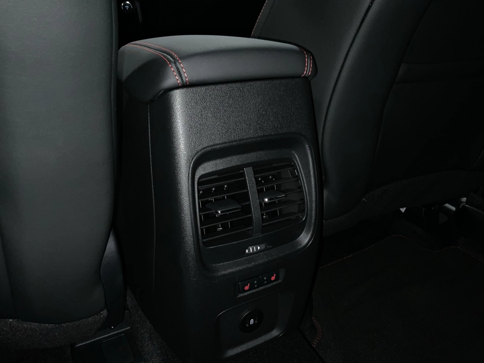 Ford Kuga ST-Line X Aut.*360GRAD*LED-MATRIX*NAVI*GRA*WINTER-PKT.