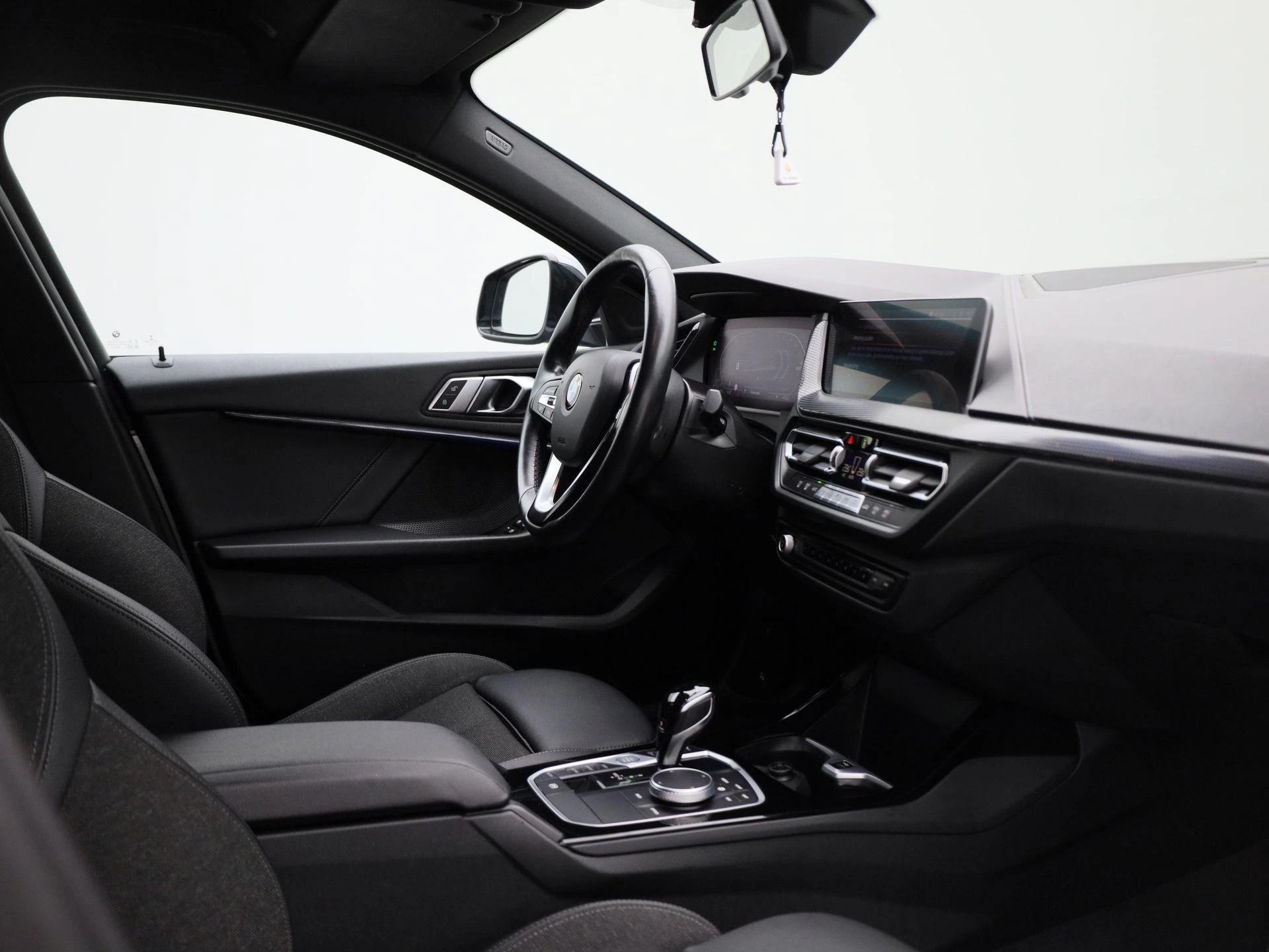 BMW-1 Serie-image-28