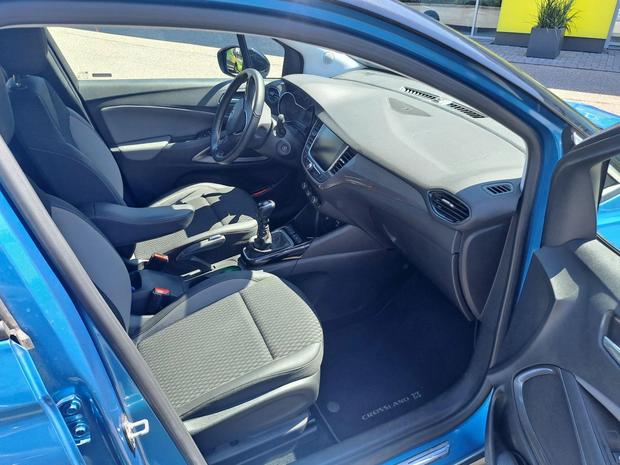 Opel-Crossland X-image-12