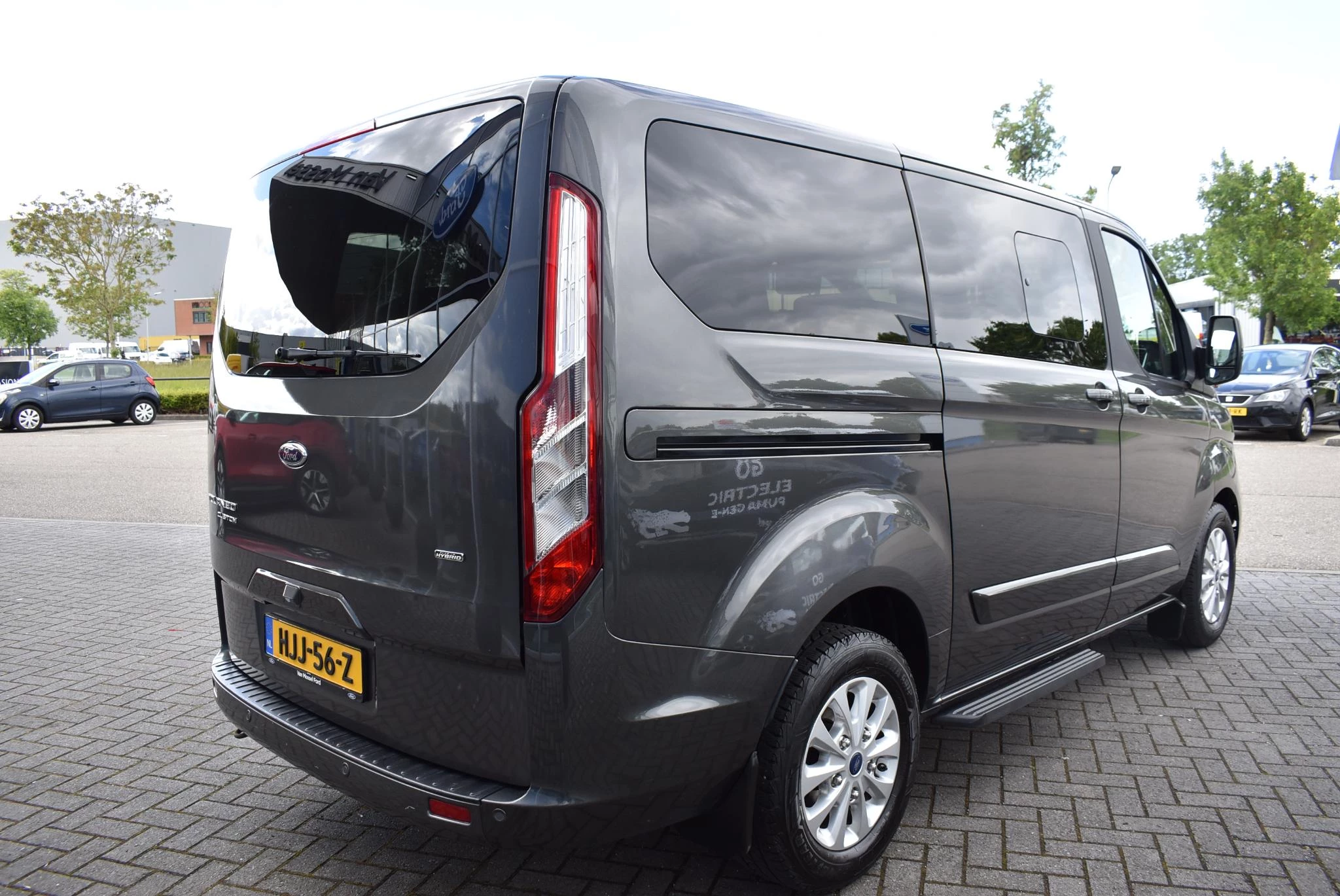 Ford Transit Custom Tourneo 320 1.0 EcoBoost L1H1 PHEV Titanium