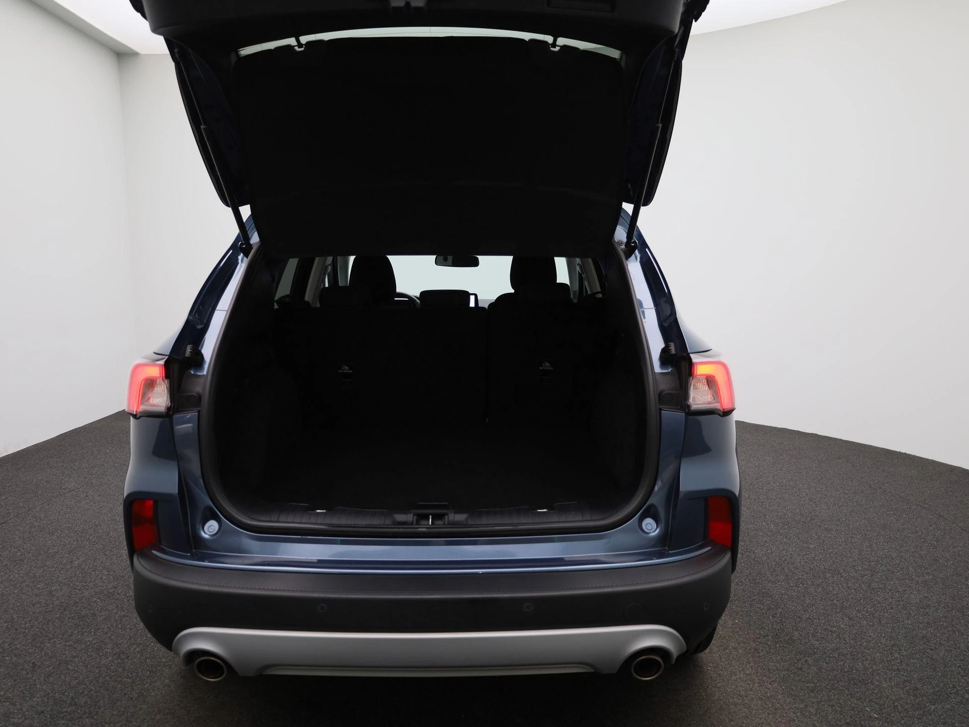 Ford-Kuga-image-10
