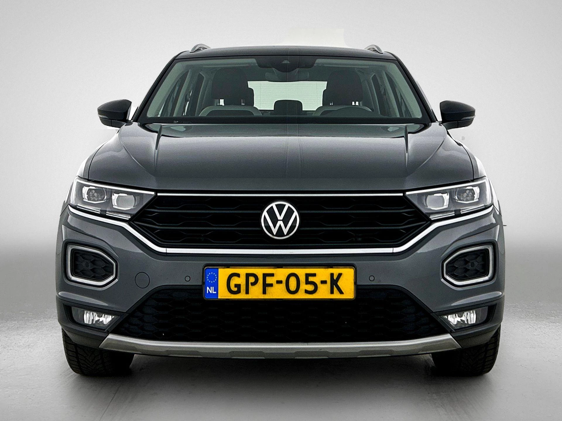 Volkswagen-T-Roc-image-4