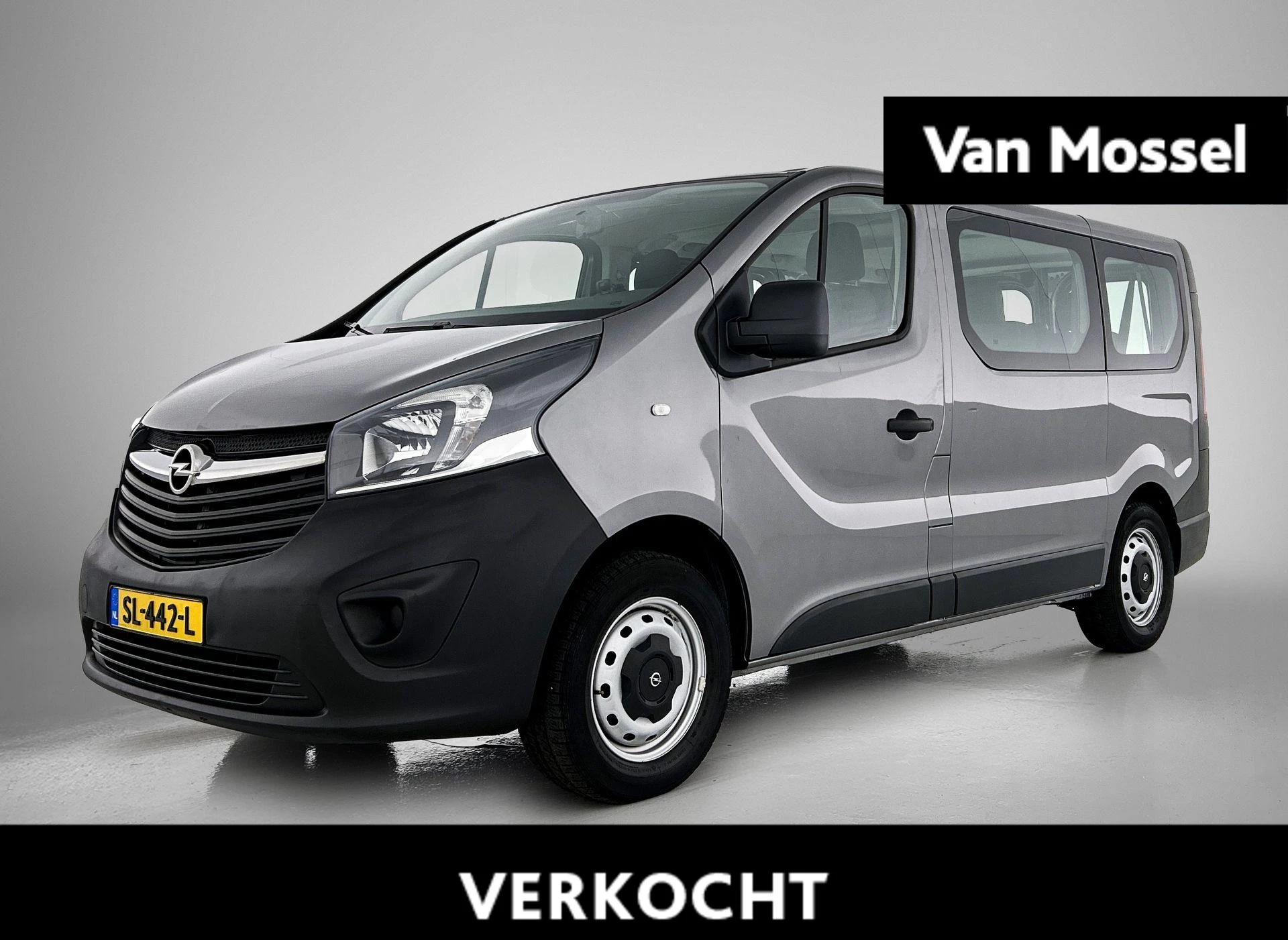 Opel-Vivaro-image-0