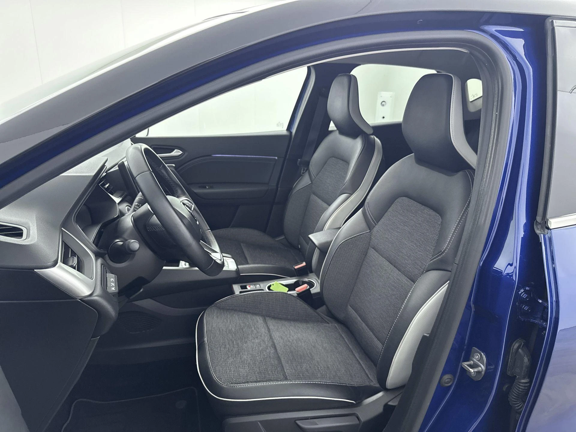 Renault-Captur-image-25