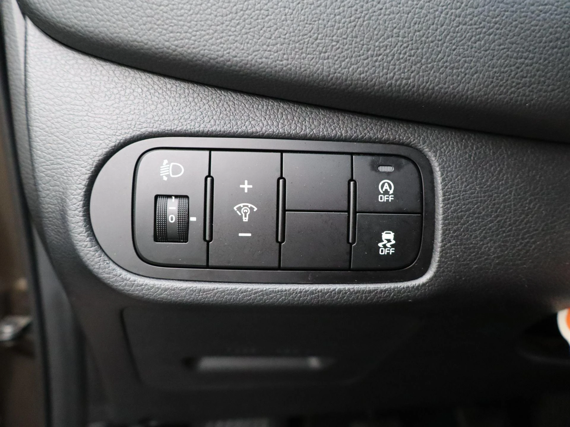 Kia Carens 1.6 GDi First Edition