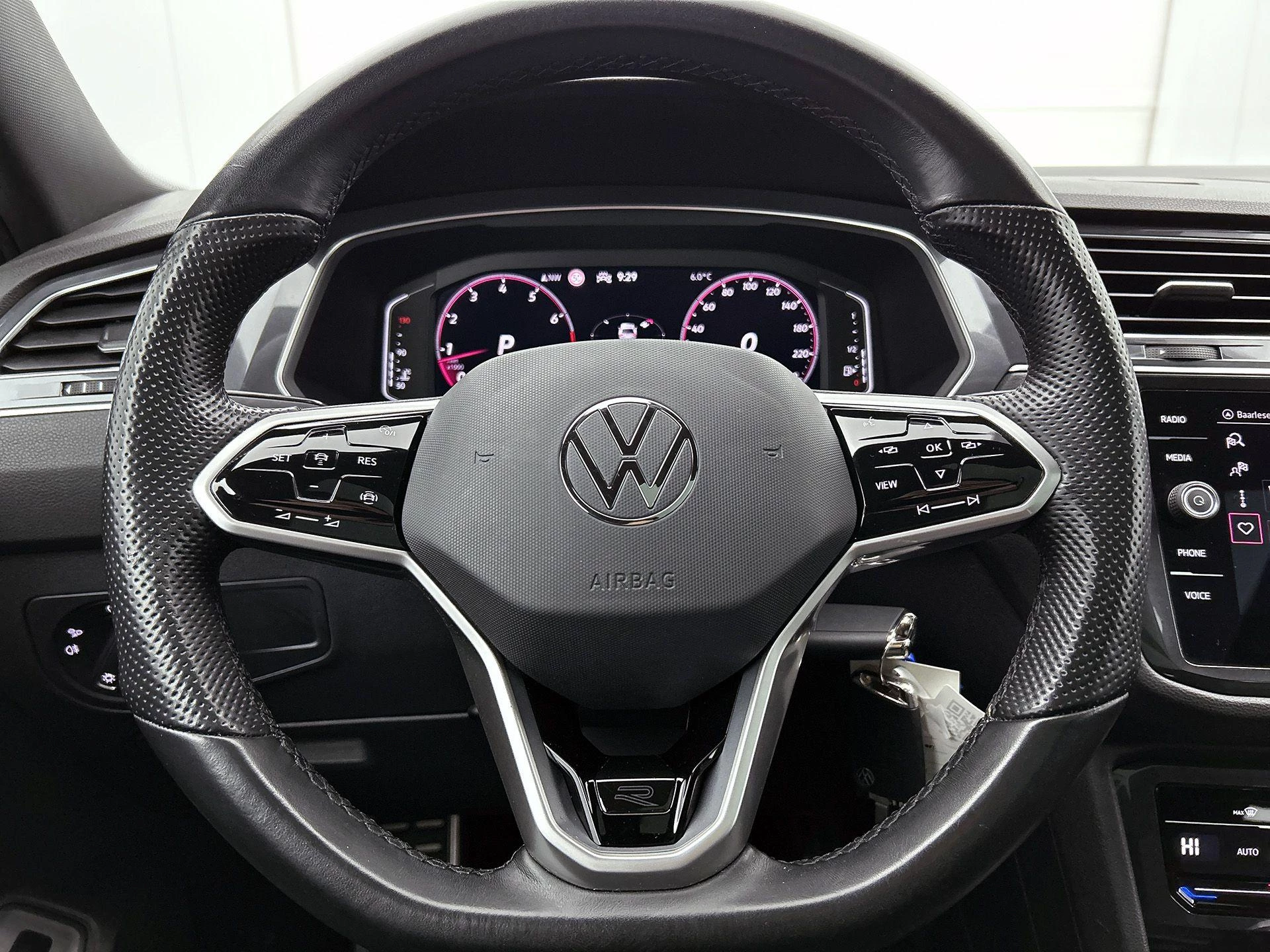 Volkswagen-Tiguan Allspace-image-31