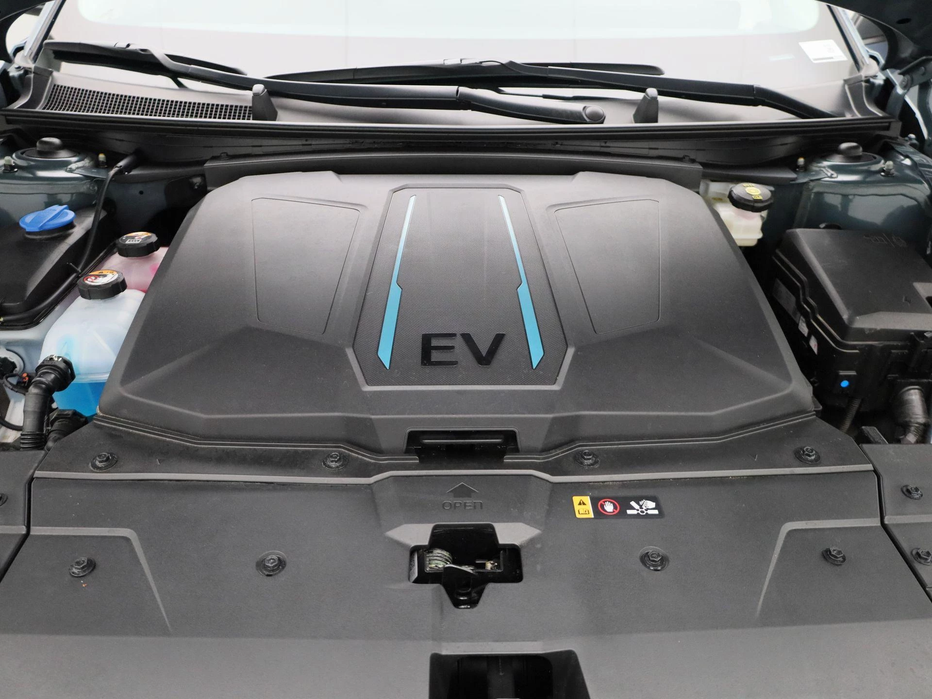 Hyundai-IONIQ 5-image-28