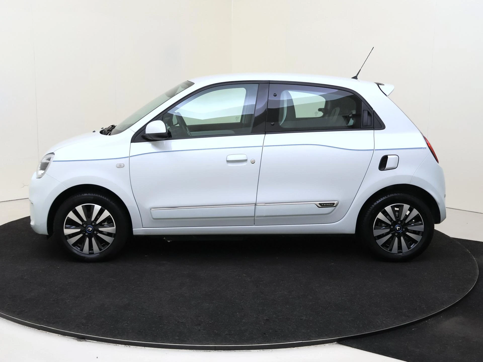 Renault-Twingo-image-7