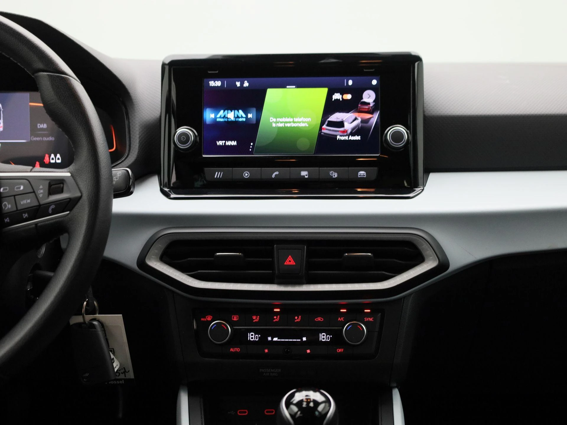 SEAT-Arona-image-8