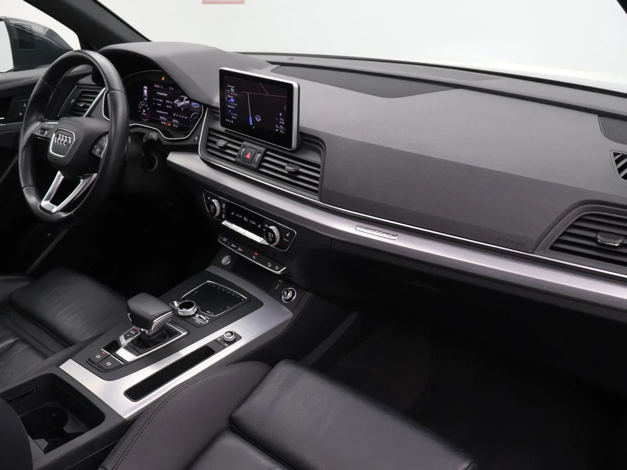 Audi-Q5-image-2