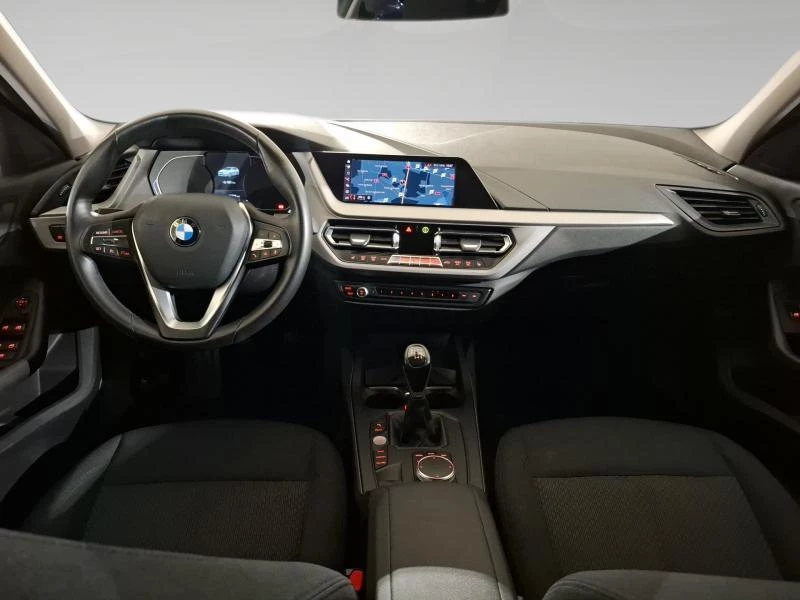 BMW-Série 1-image-4