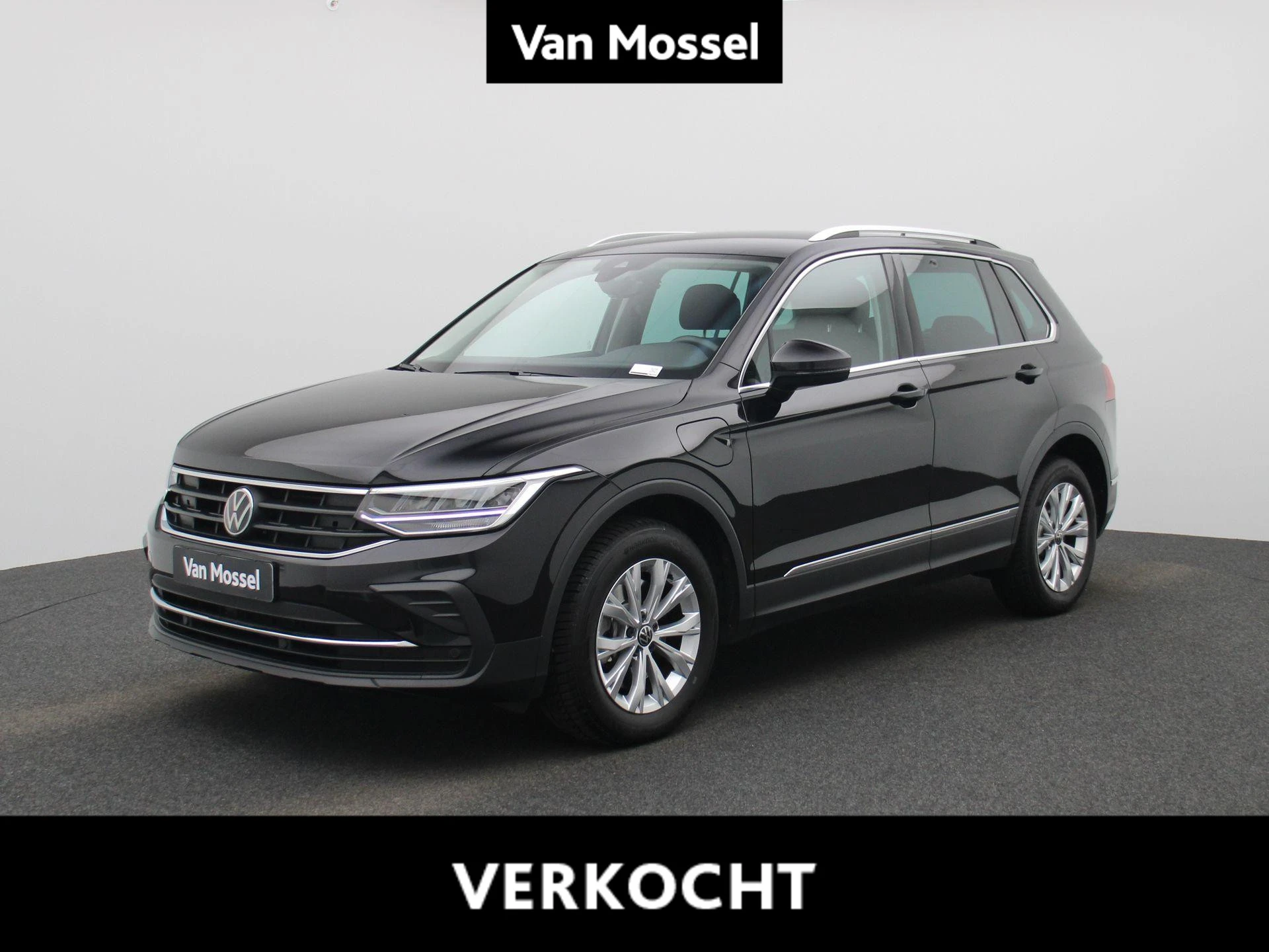 Volkswagen-Tiguan-image-0