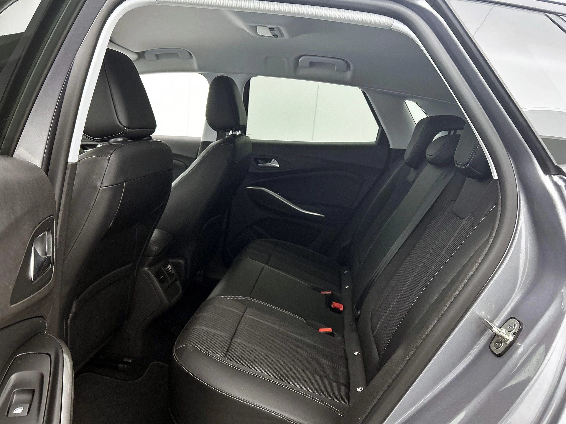 Opel Grandland 1.6 Turbo Plug-In Hybrid Level 4