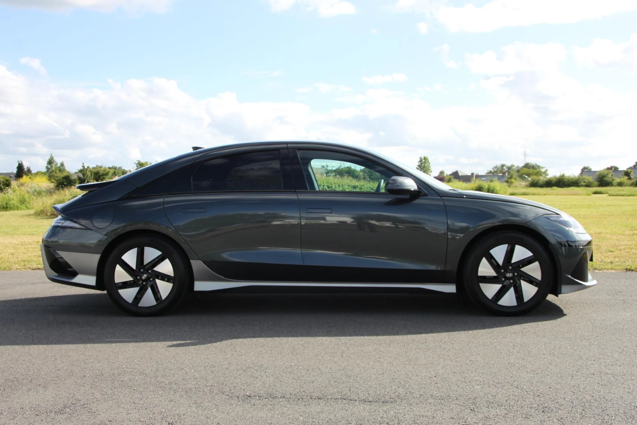 Hyundai IONIQ 6 Core Plus 77kWh
