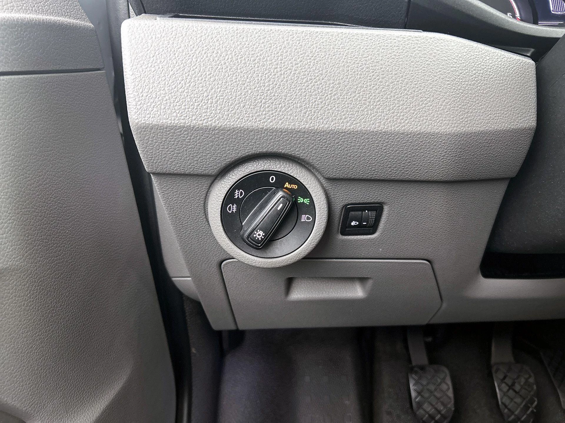 Volkswagen Transporter 2.0 TDI L2H1 Comfortline 110PK