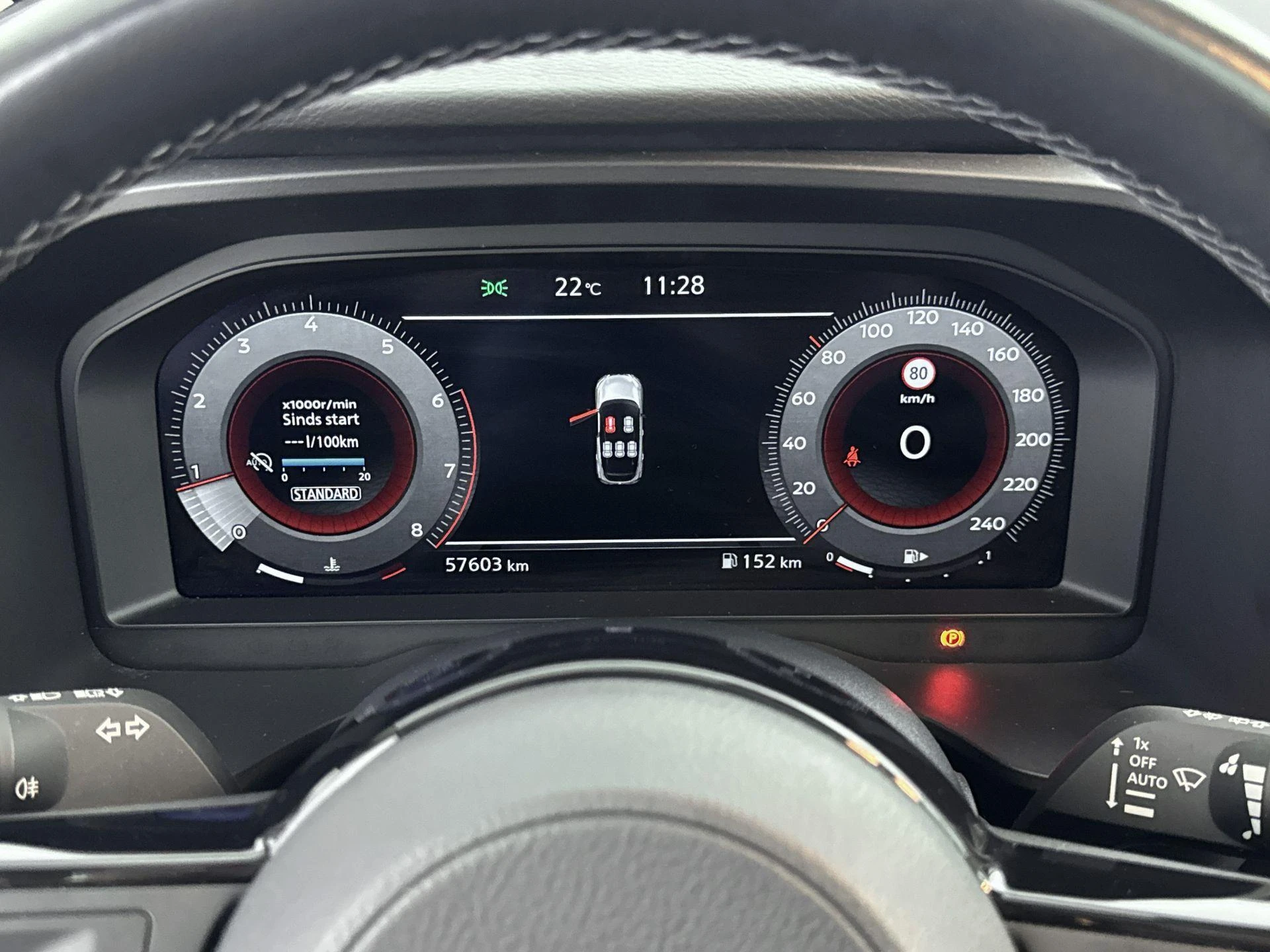 Nissan-QASHQAI-image-8