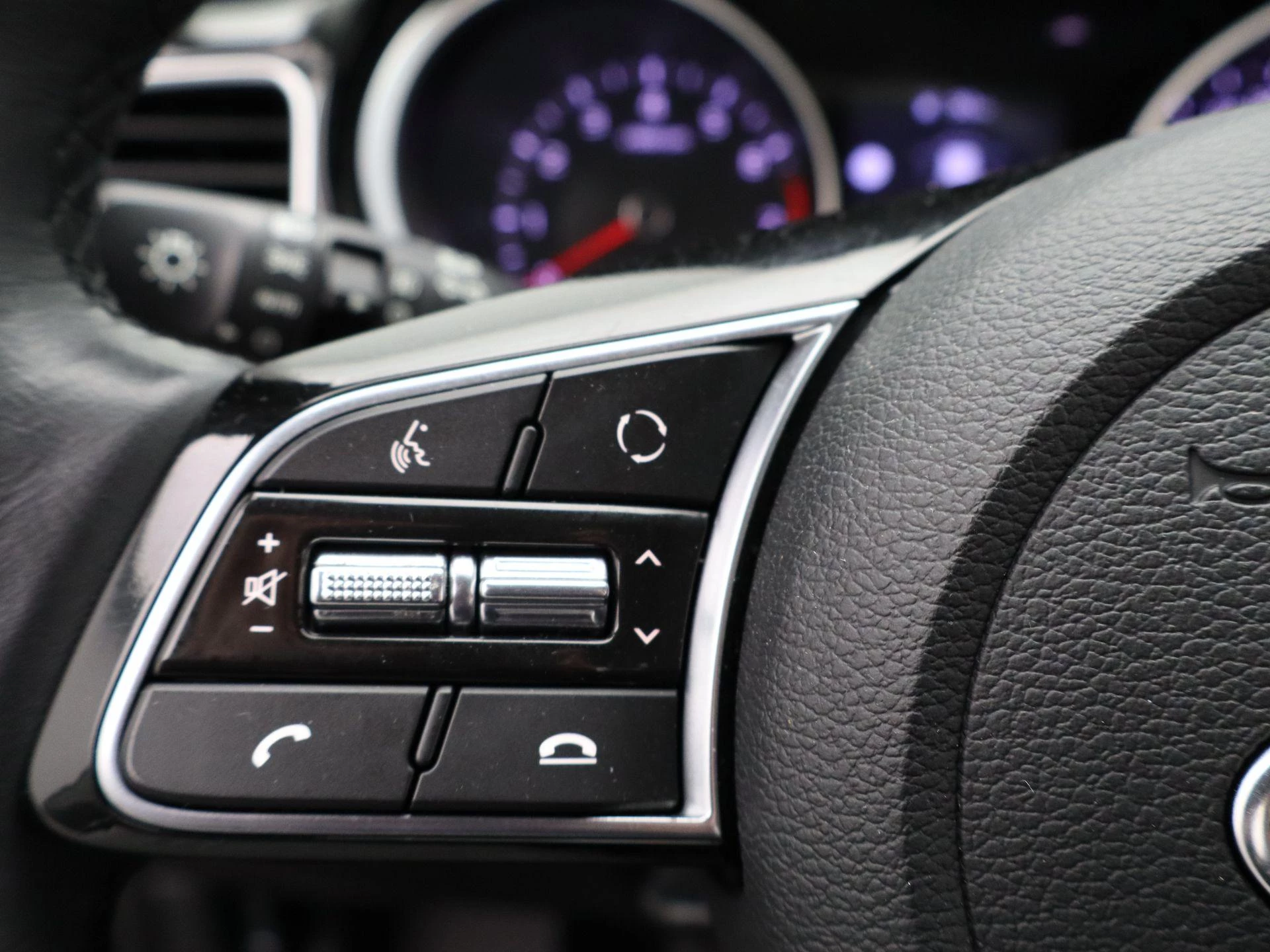 Kia-Ceed Sportswagon-image-28