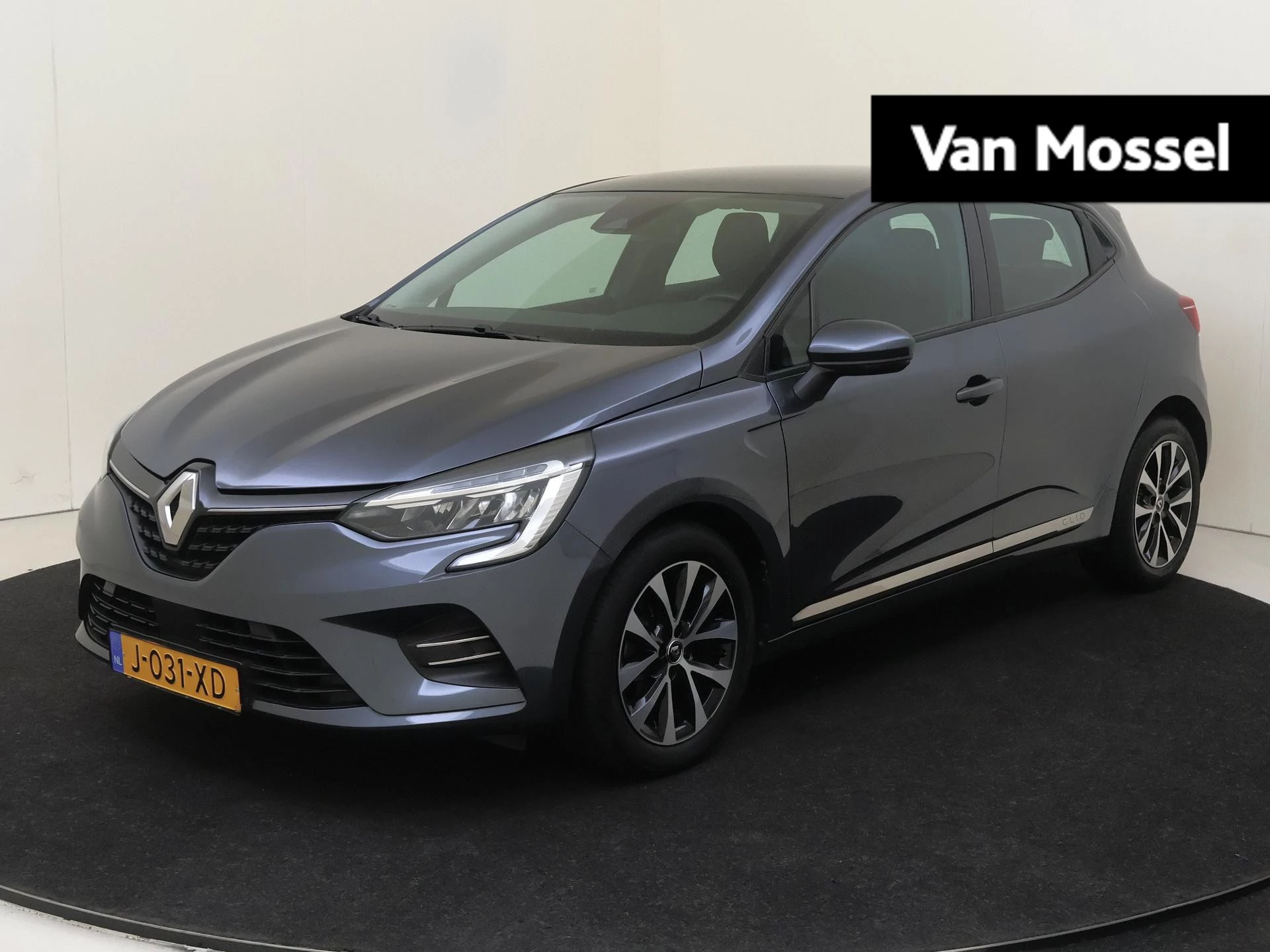 Renault-Clio-image-0