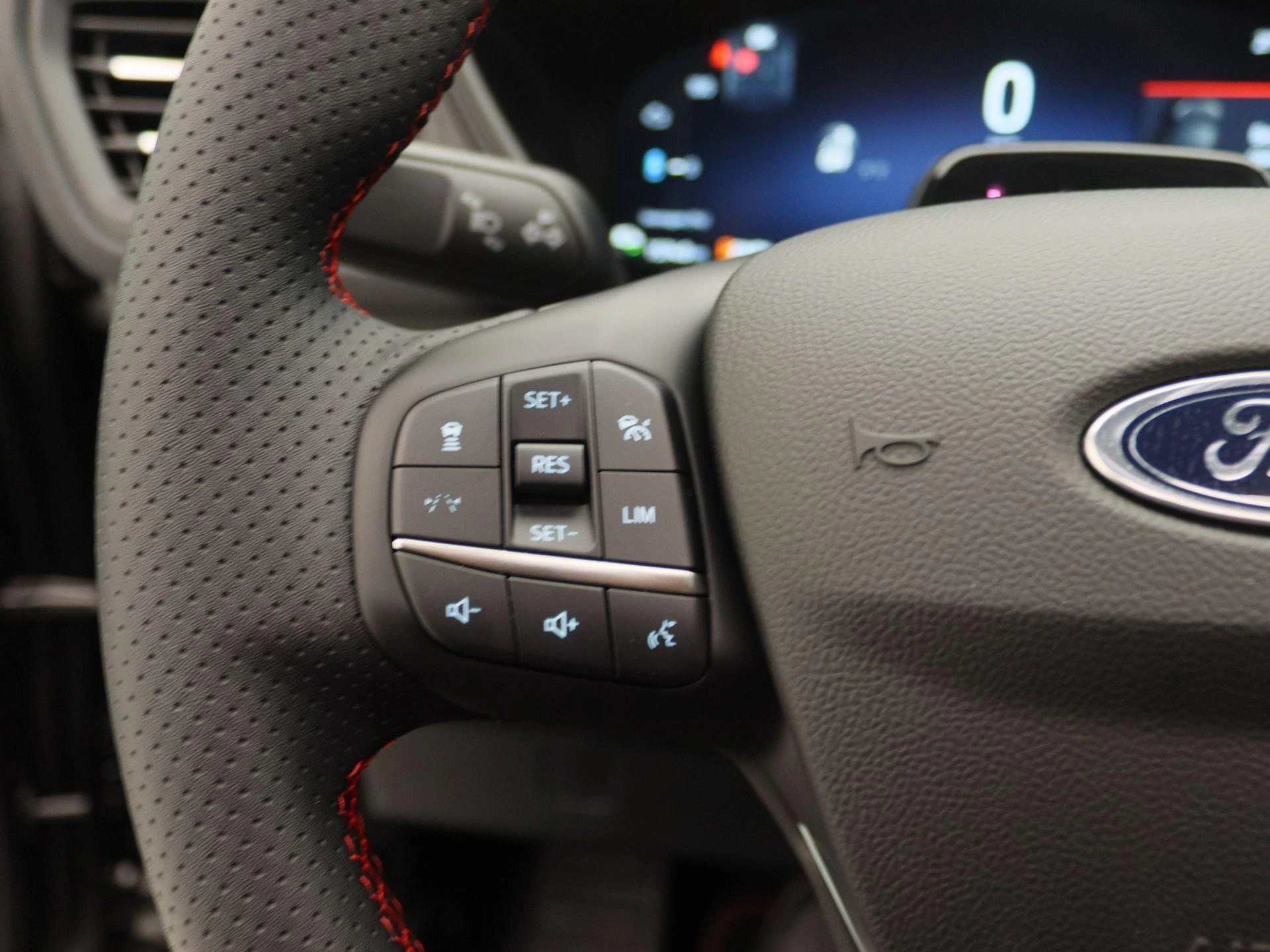 Ford-Kuga-image-21