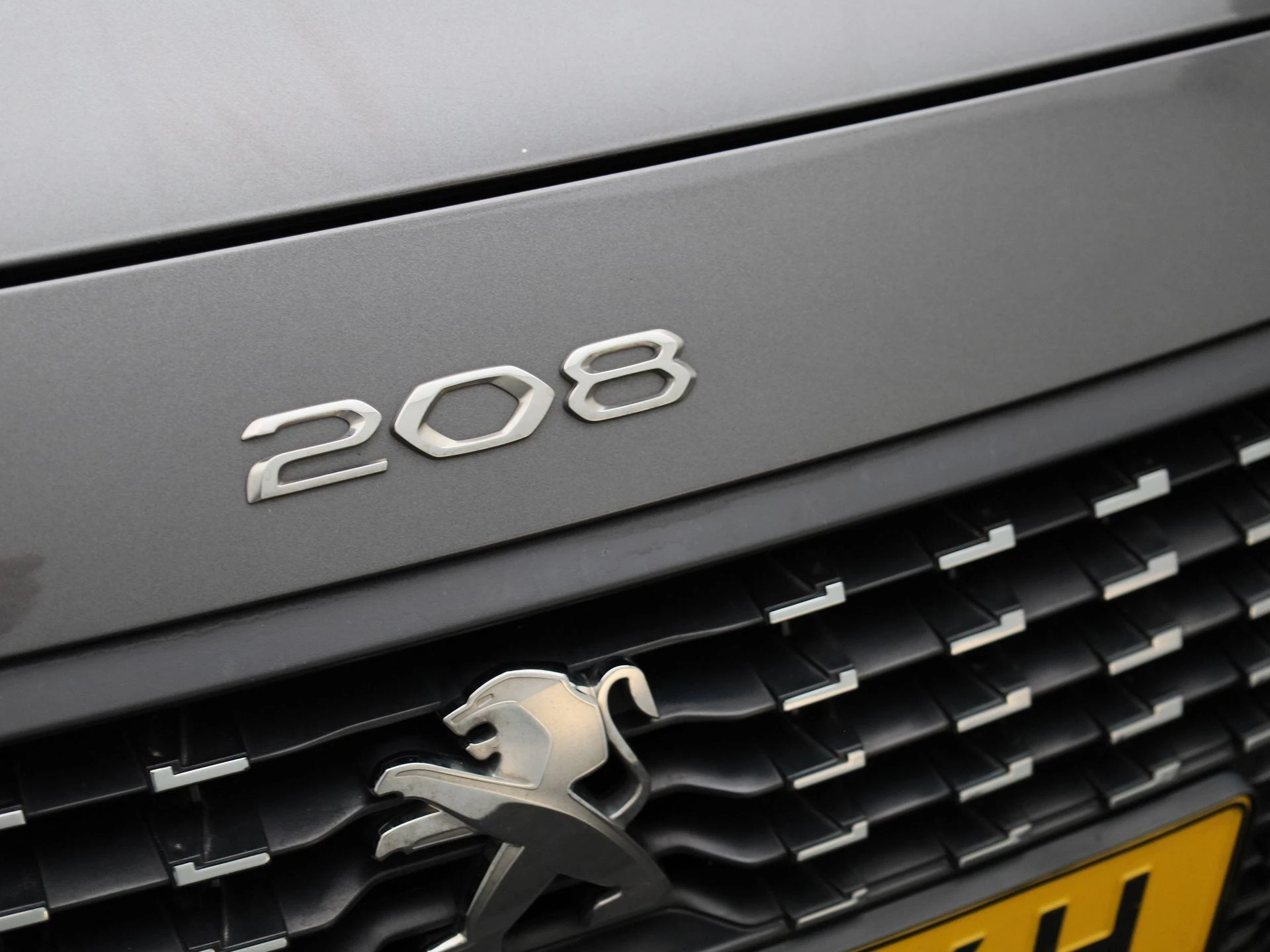 Peugeot-208-image-28