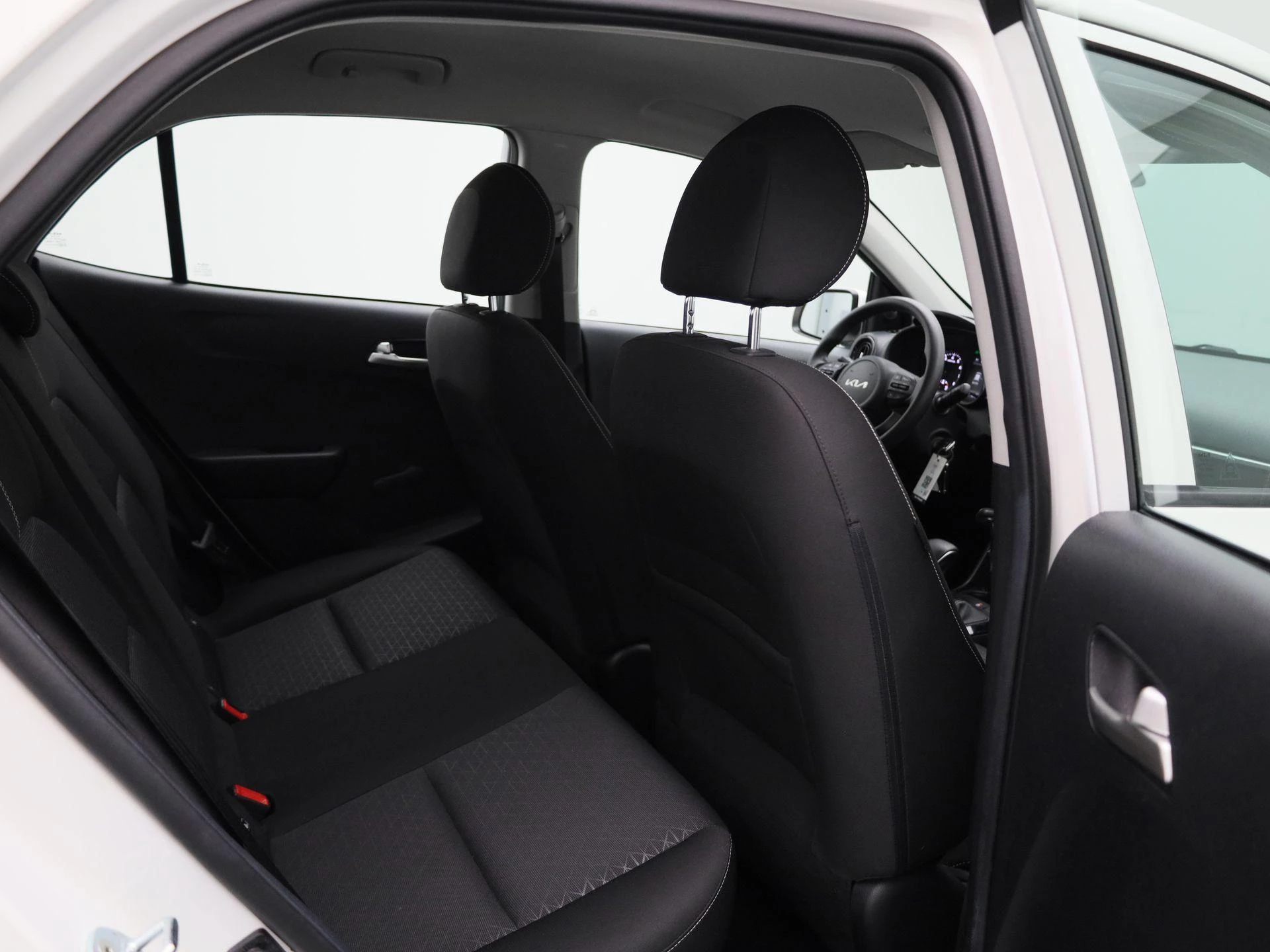 Kia-Picanto-image-25