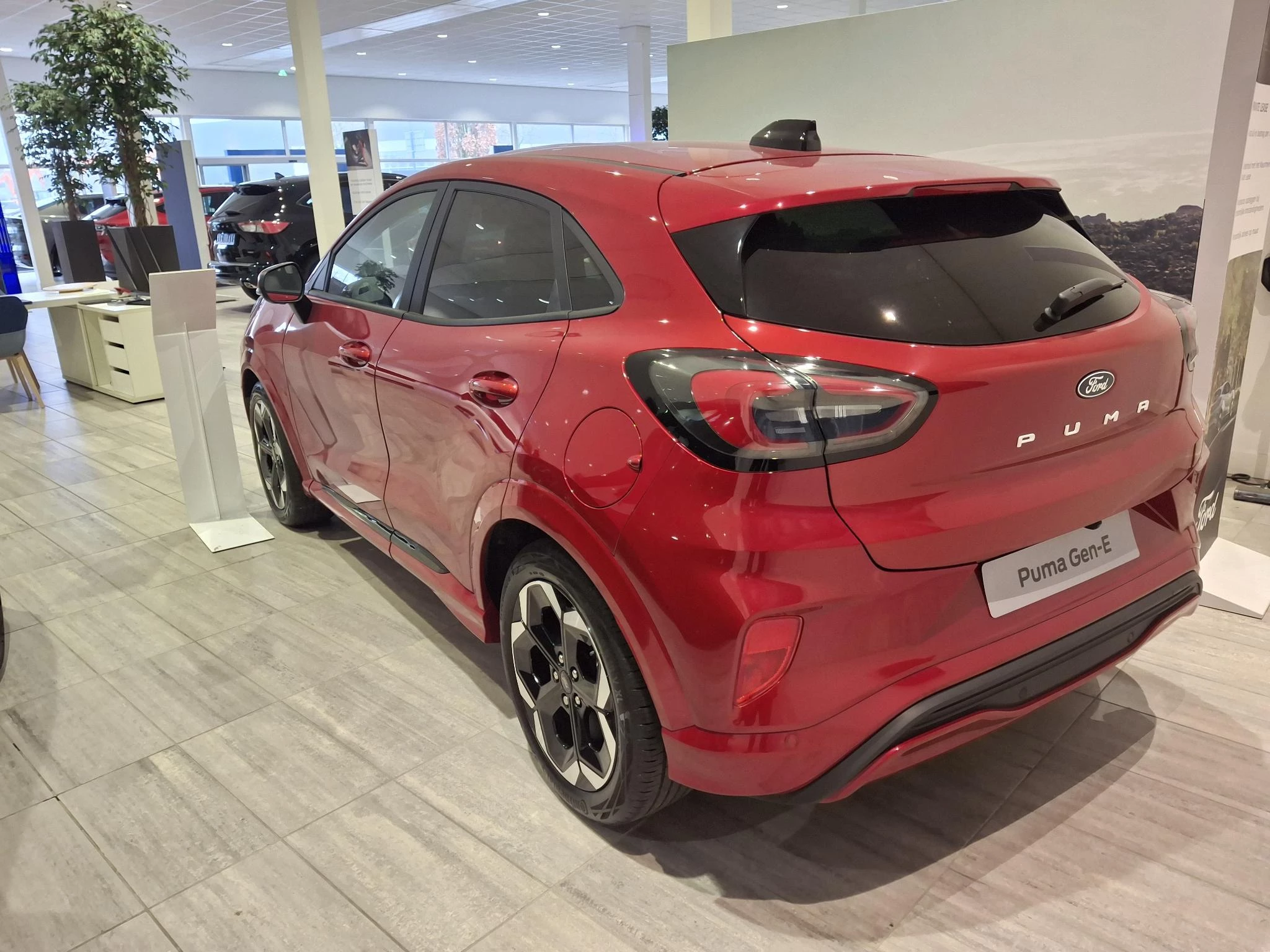 Ford Puma Gen-E Premium 44 kWh