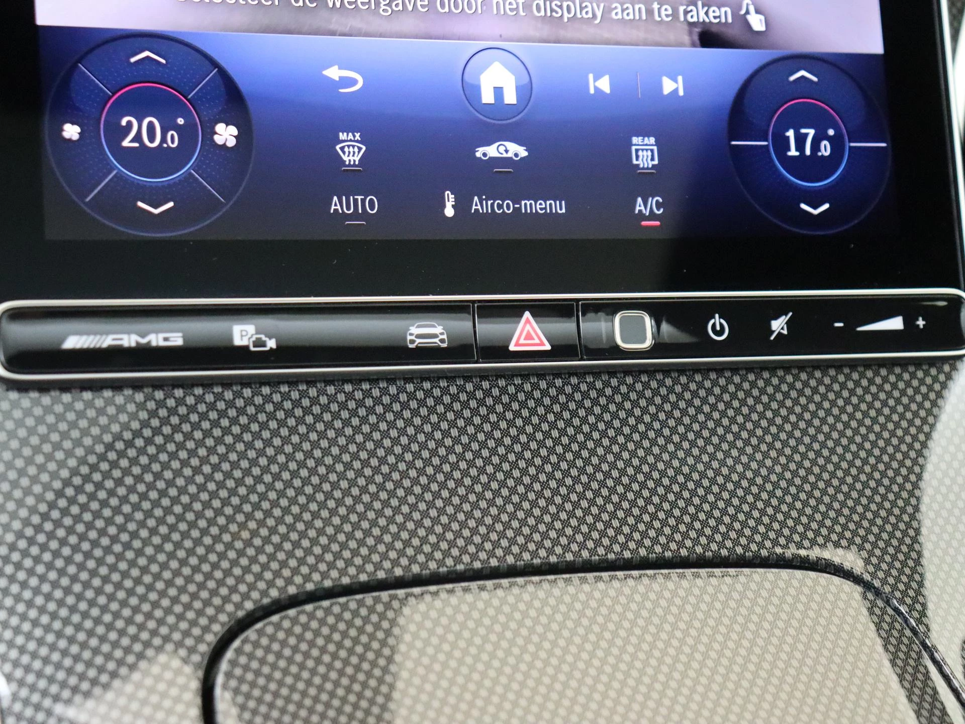 Mercedes-Benz-CLE-image-30