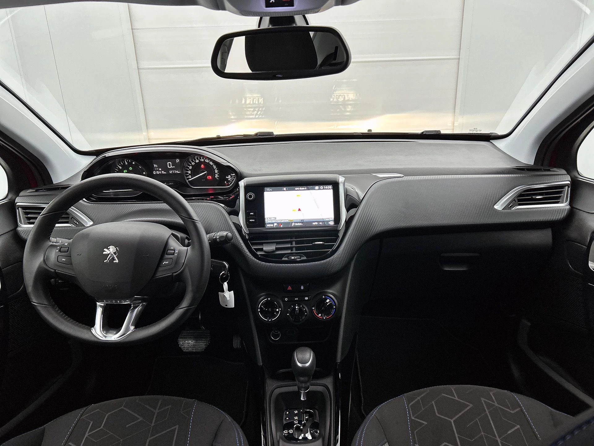 Peugeot-2008-image-18