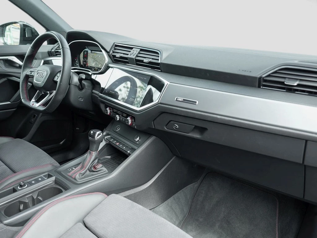 Audi-Q3-image-7