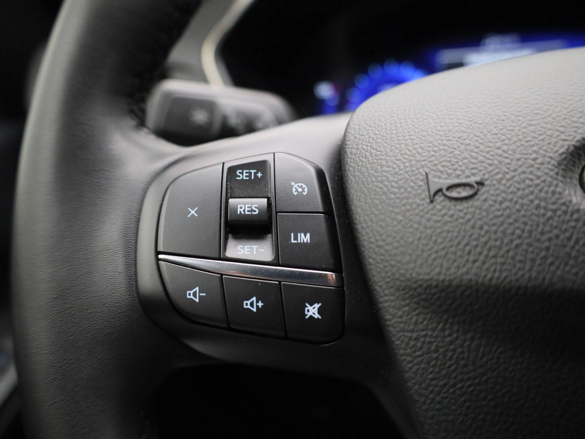 Ford-Kuga-image-16
