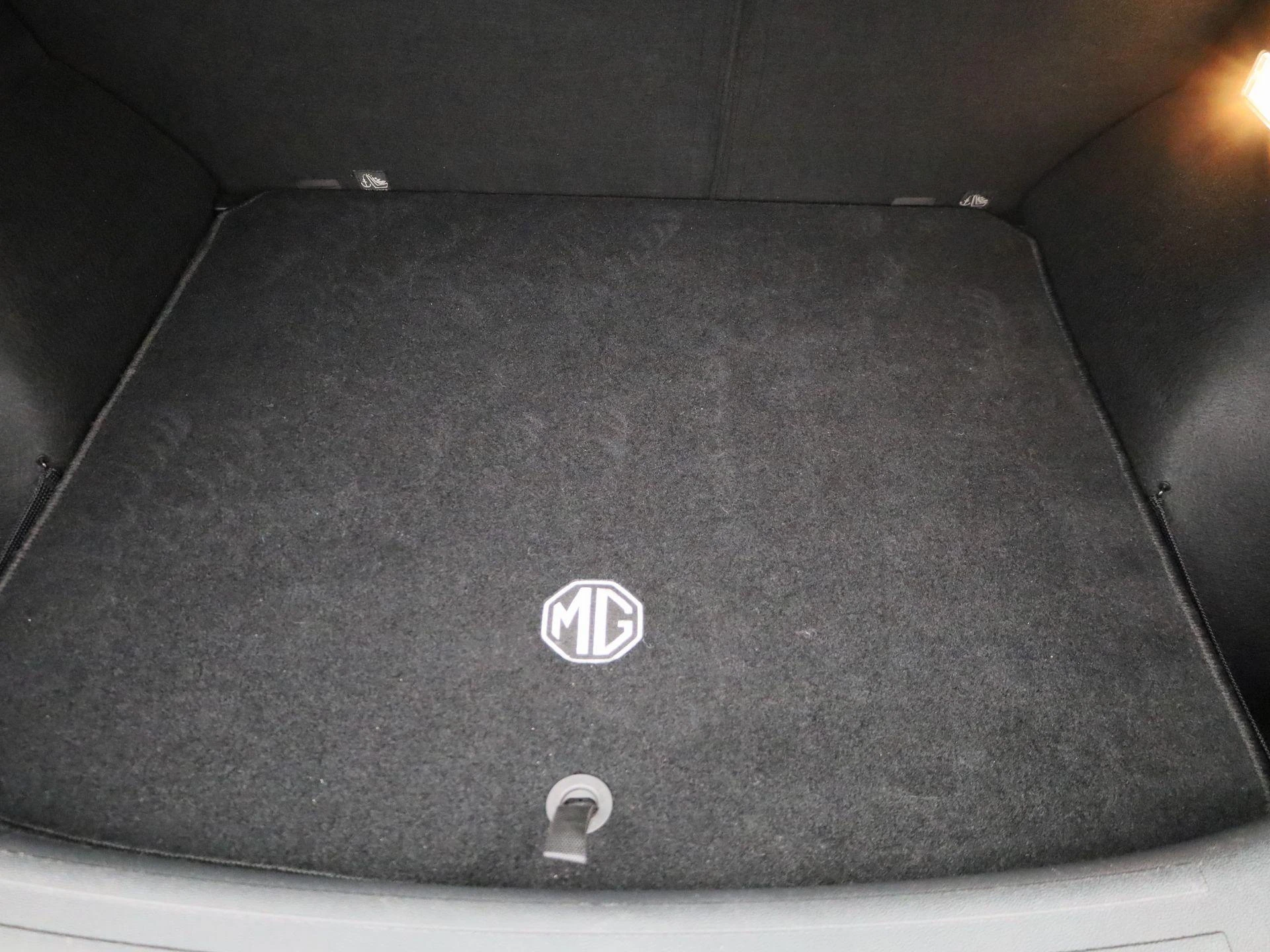 MG-ZS EV-image-11
