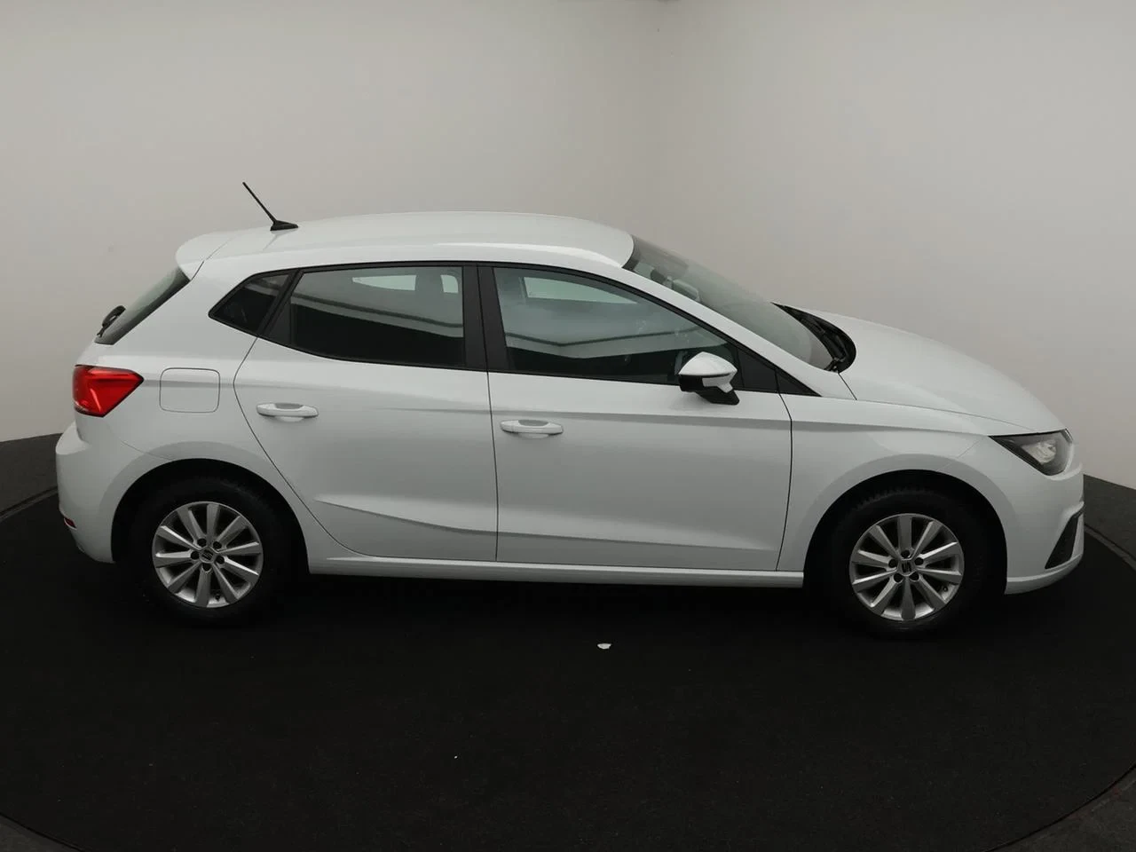 SEAT-Ibiza-image-5