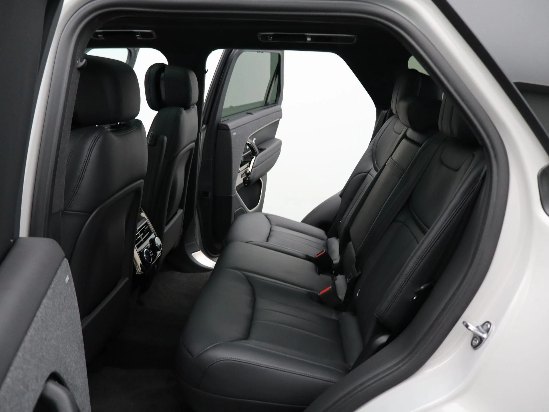 Land Rover-Range Rover Sport-image-11