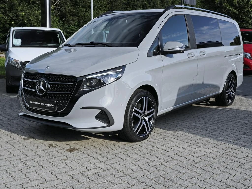 Mercedes-Benz-V-Klasse 220-image-7