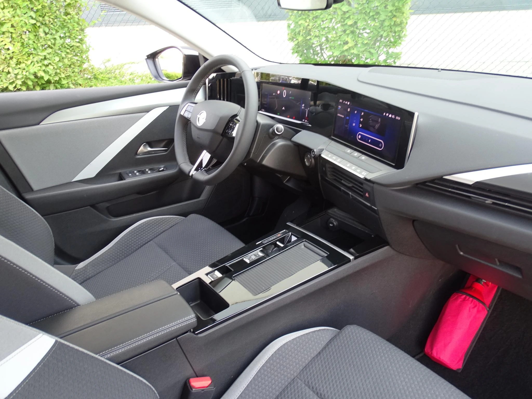 Opel-Astra-image-13