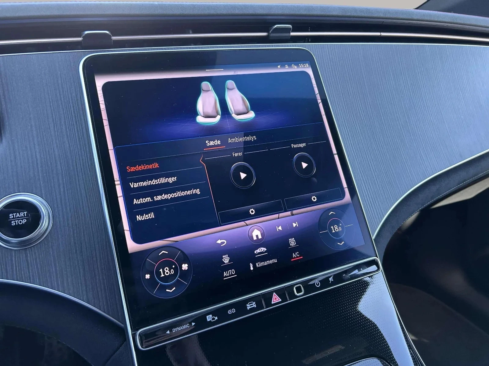 Mercedes-Benz-EQE-image-17