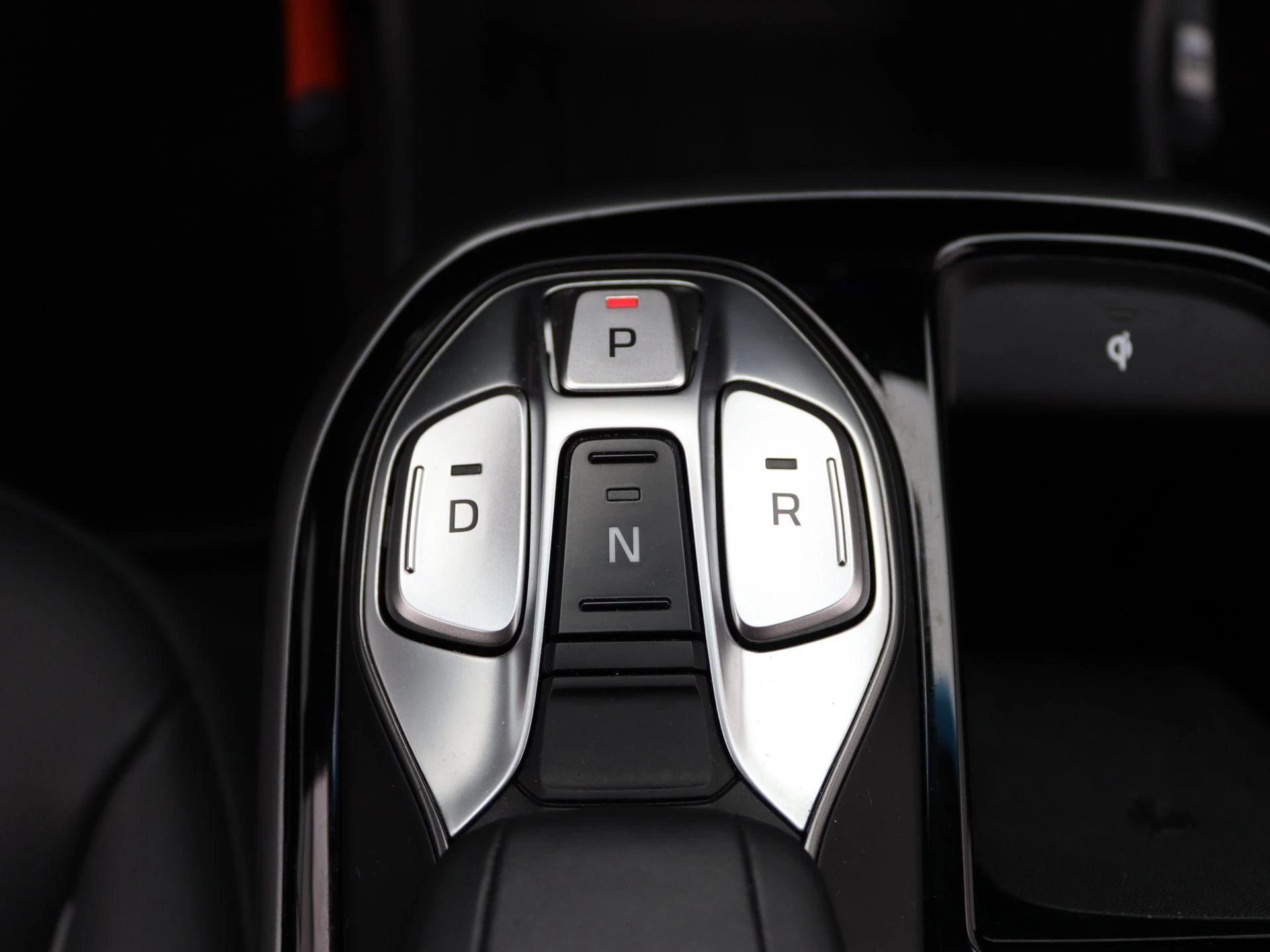 Hyundai-IONIQ-image-24