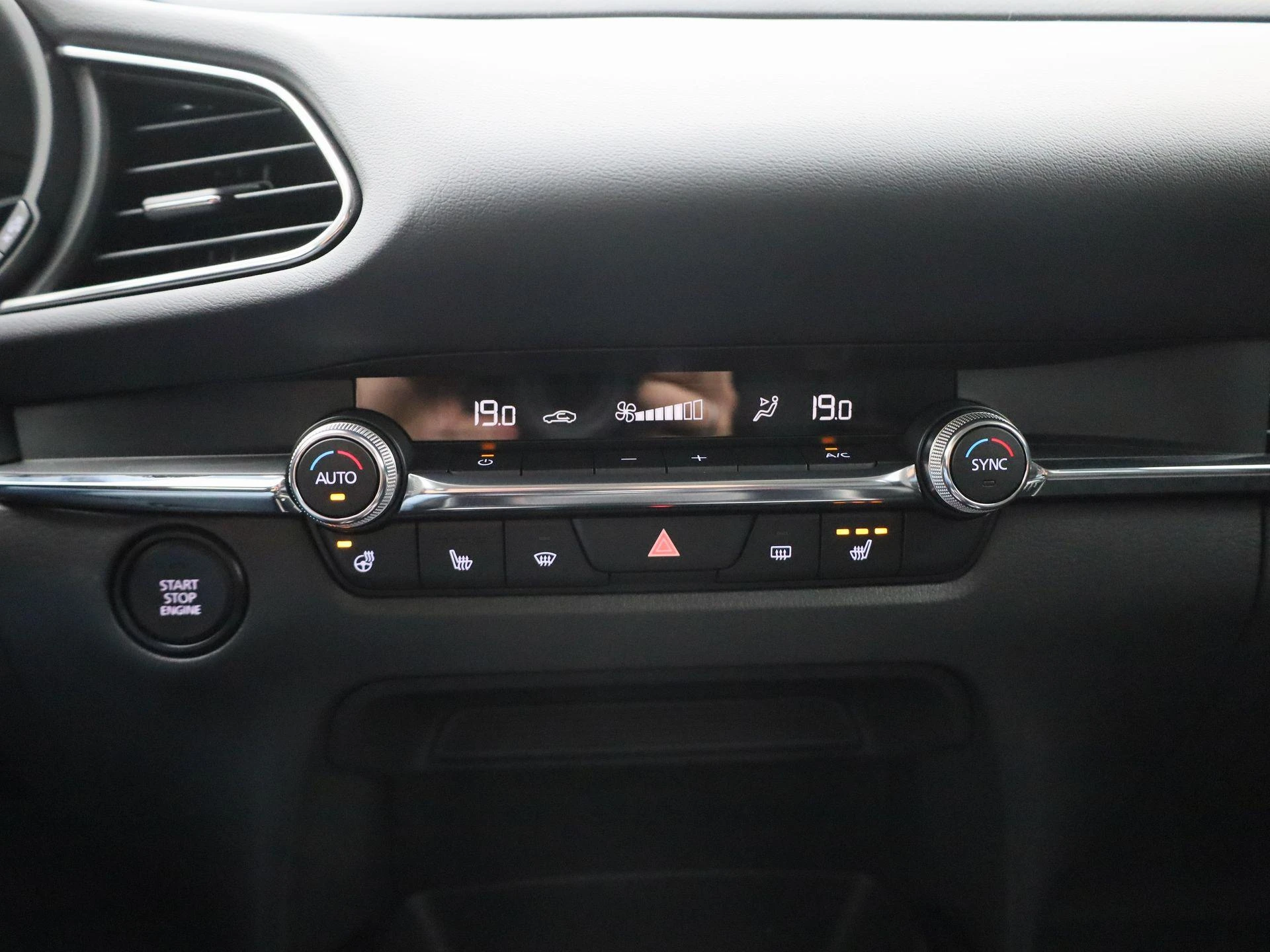 Mazda CX-30 2.0 e-Skyactiv X 137kW Skydrive Business