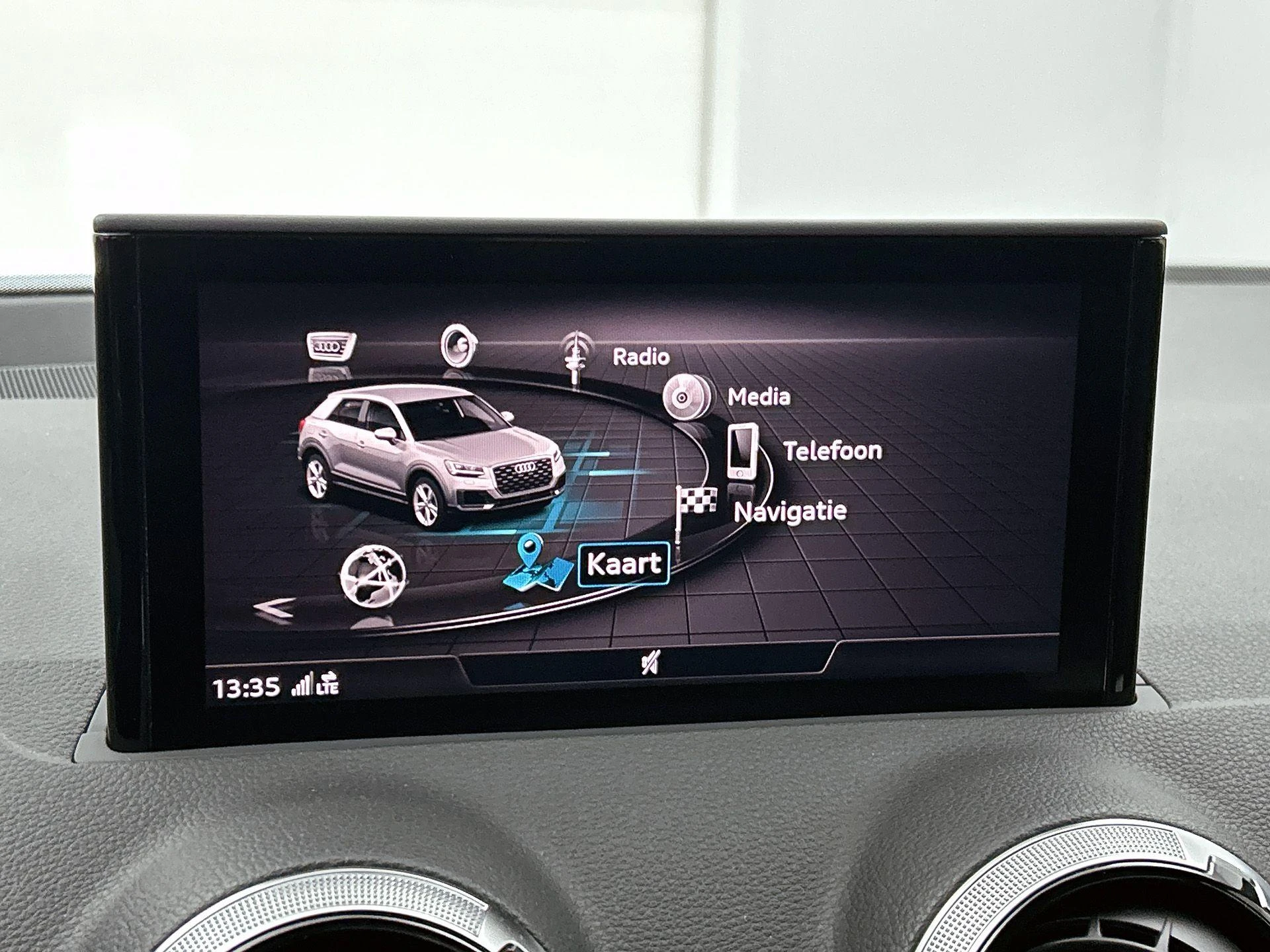 Audi-Q2-image-27