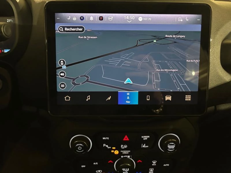 Jeep-Renegade-image-2