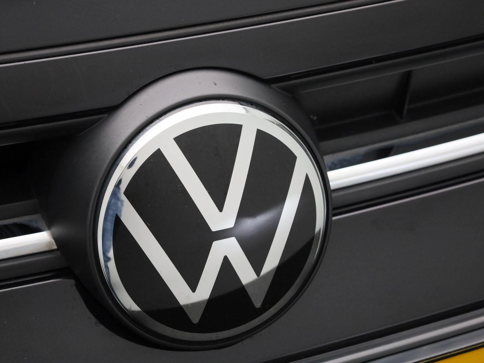 Volkswagen-Polo-image-25