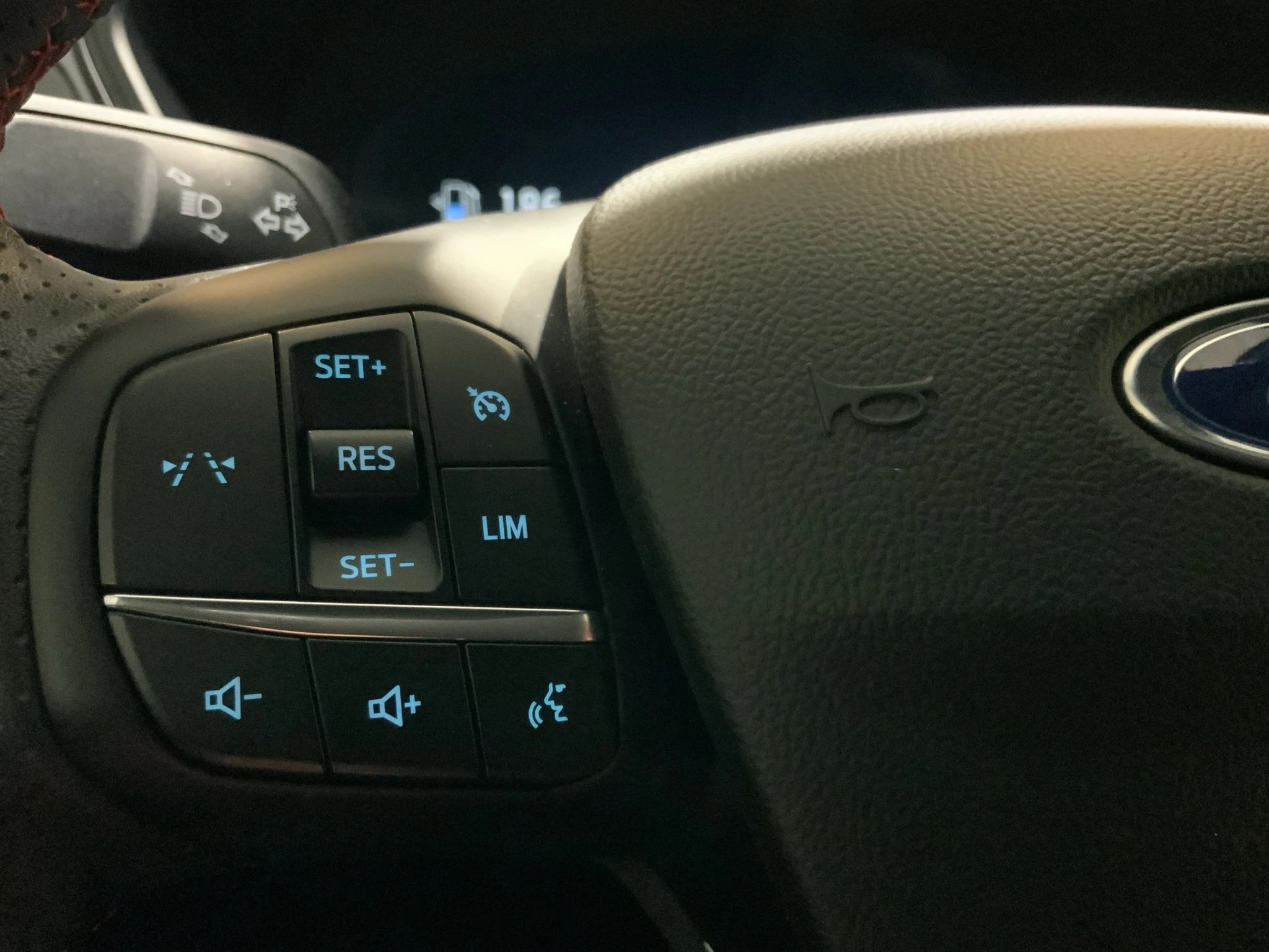 Ford-Kuga-image-19