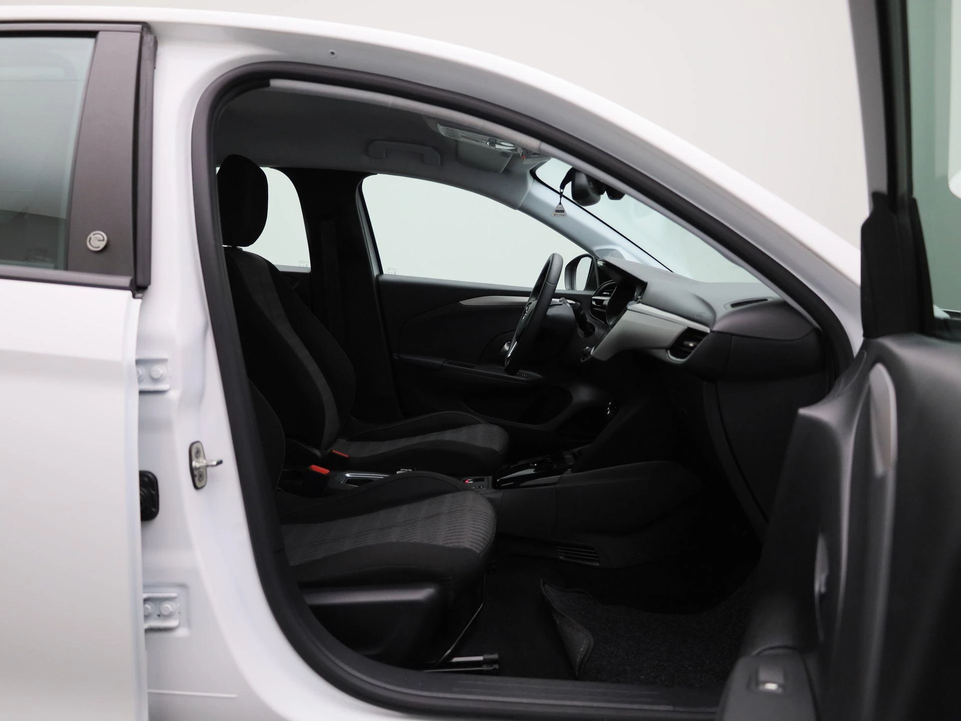 Opel-Corsa-e-image-30