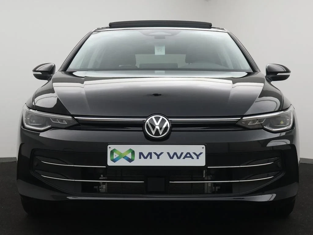 Volkswagen-Golf-image-22