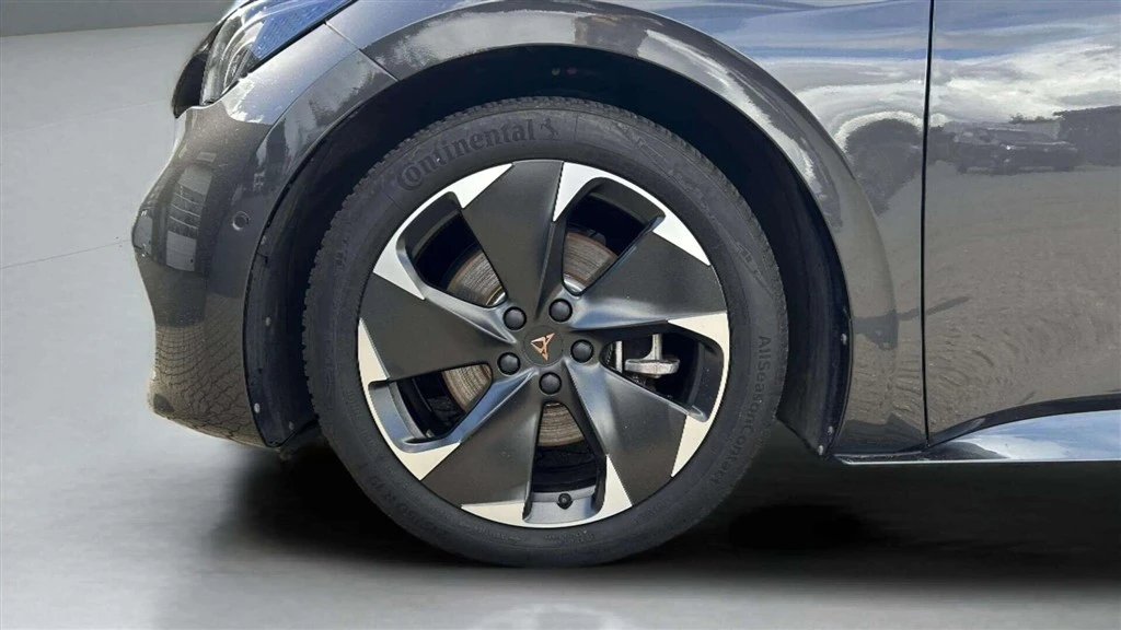 CUPRA-Born-image-8