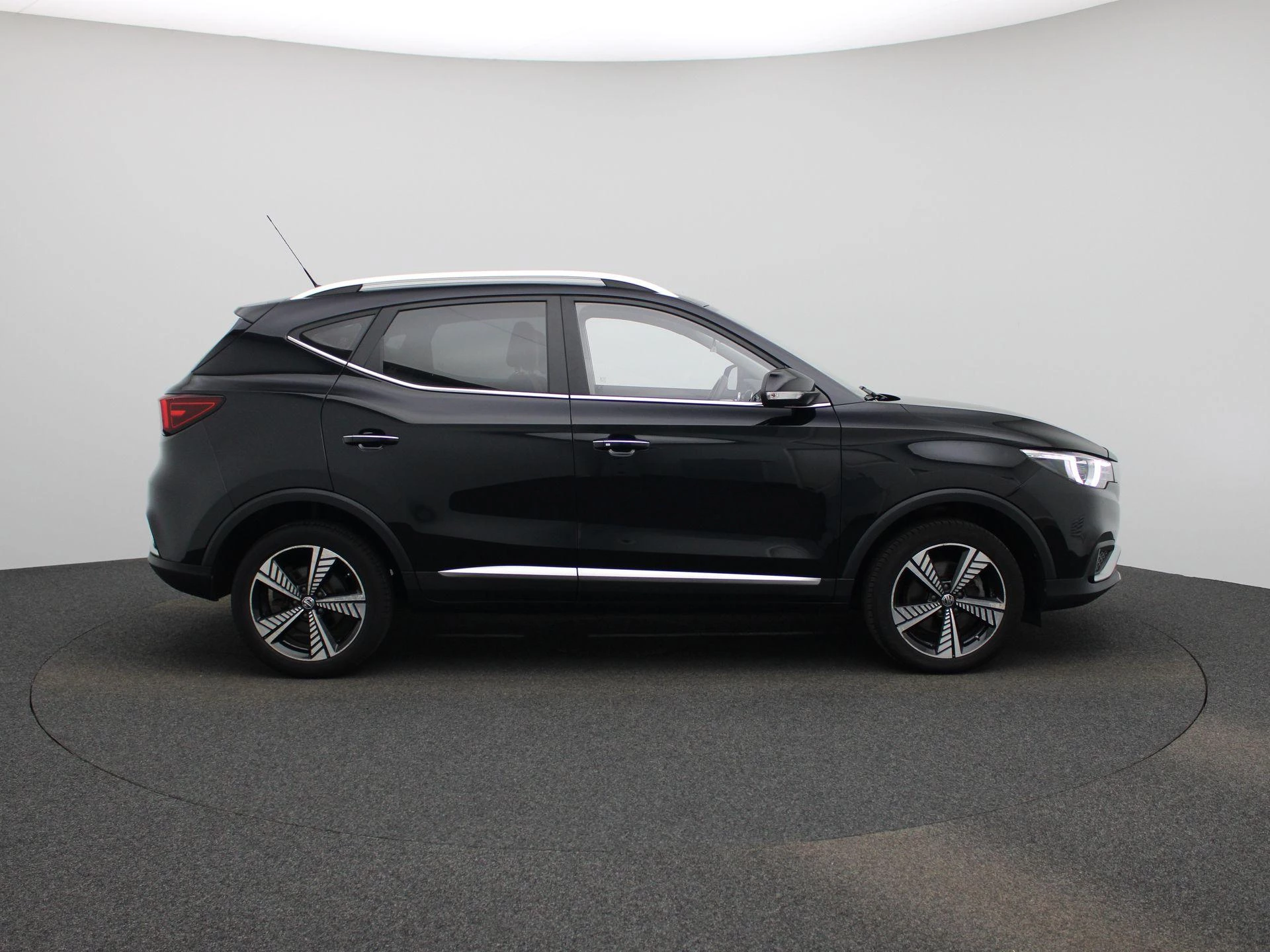 MG ZS EV MG Luxury 45 kWh